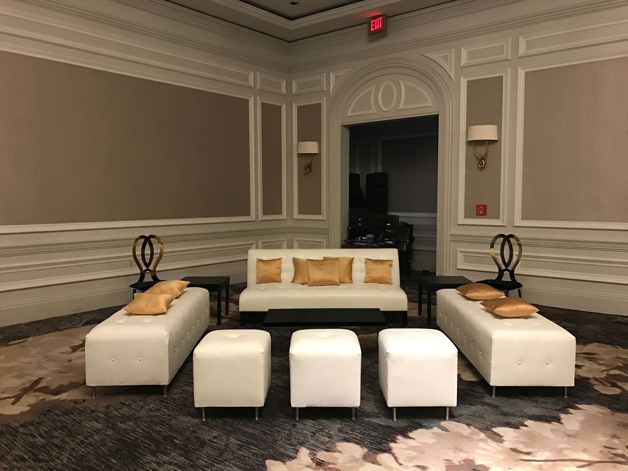 Slipcovers & Cushions